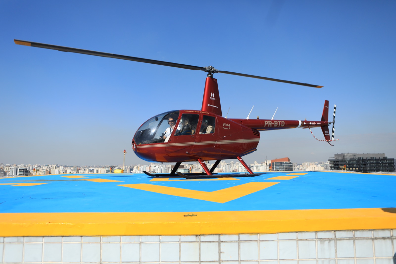 Robinson R22